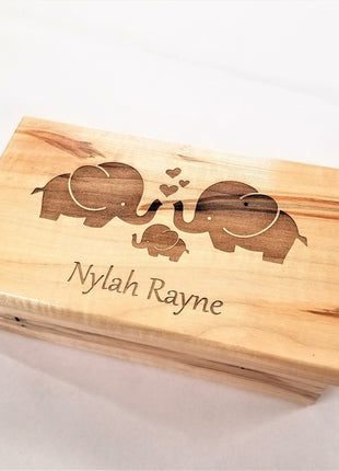 Personalized Cute Elephant Family Traditional Music Box